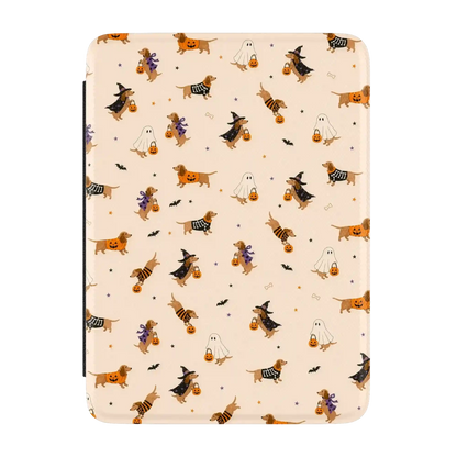Pup or Treat | Halloween Dogs Kindle Case